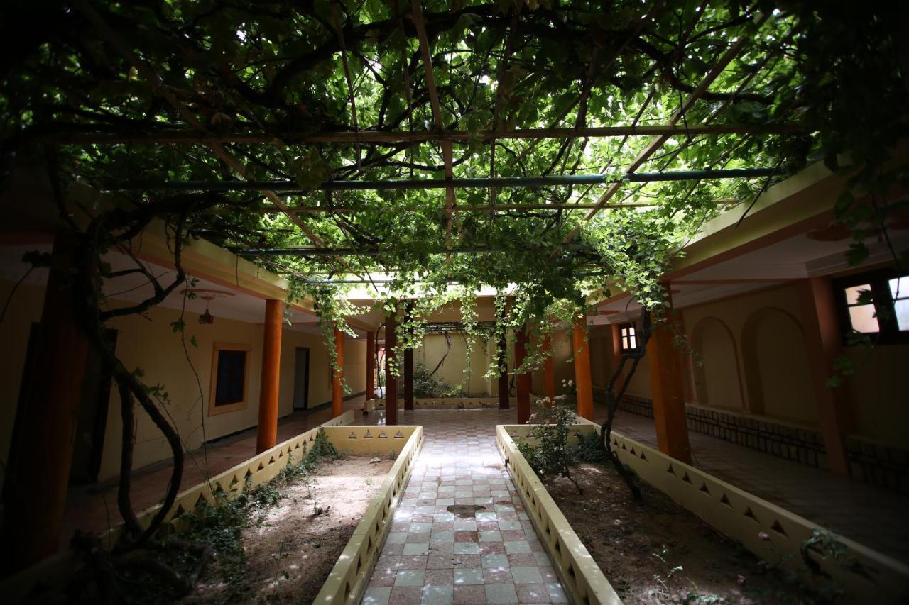 מידלת Auberge Jaafar מראה חיצוני תמונה