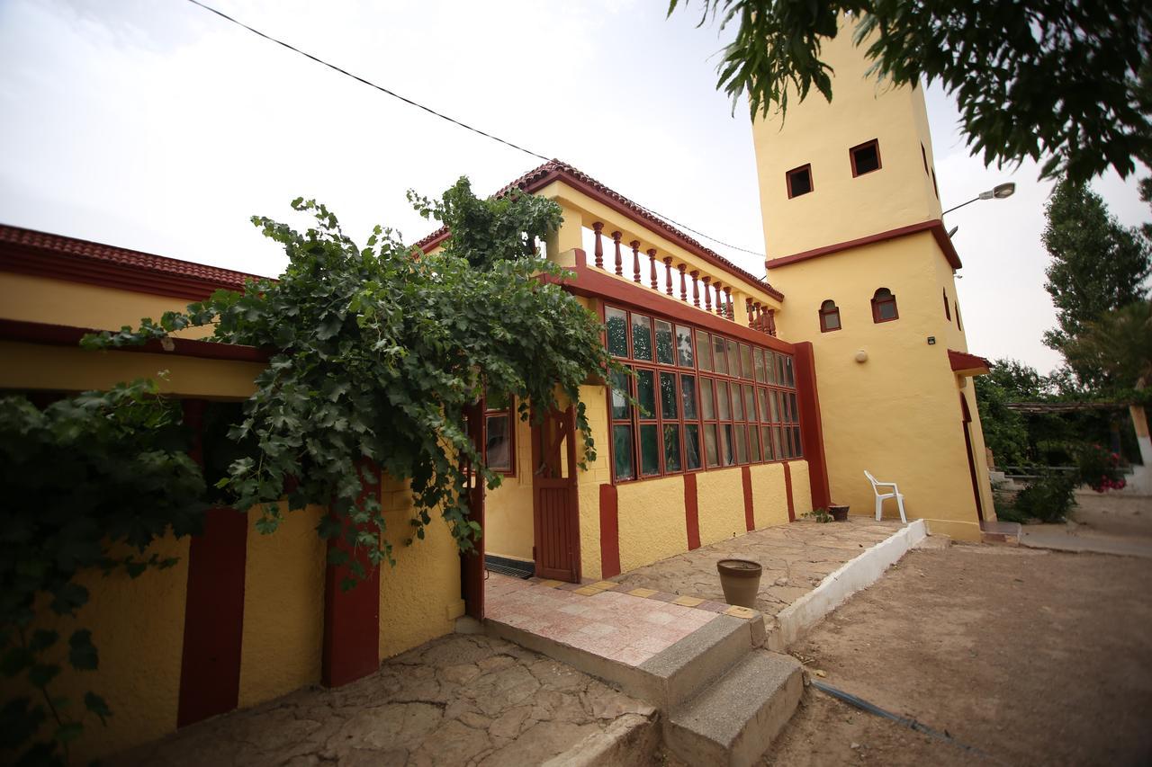 מידלת Auberge Jaafar מראה חיצוני תמונה